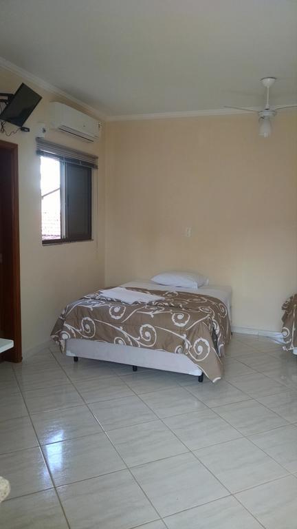 Hotel Aries *